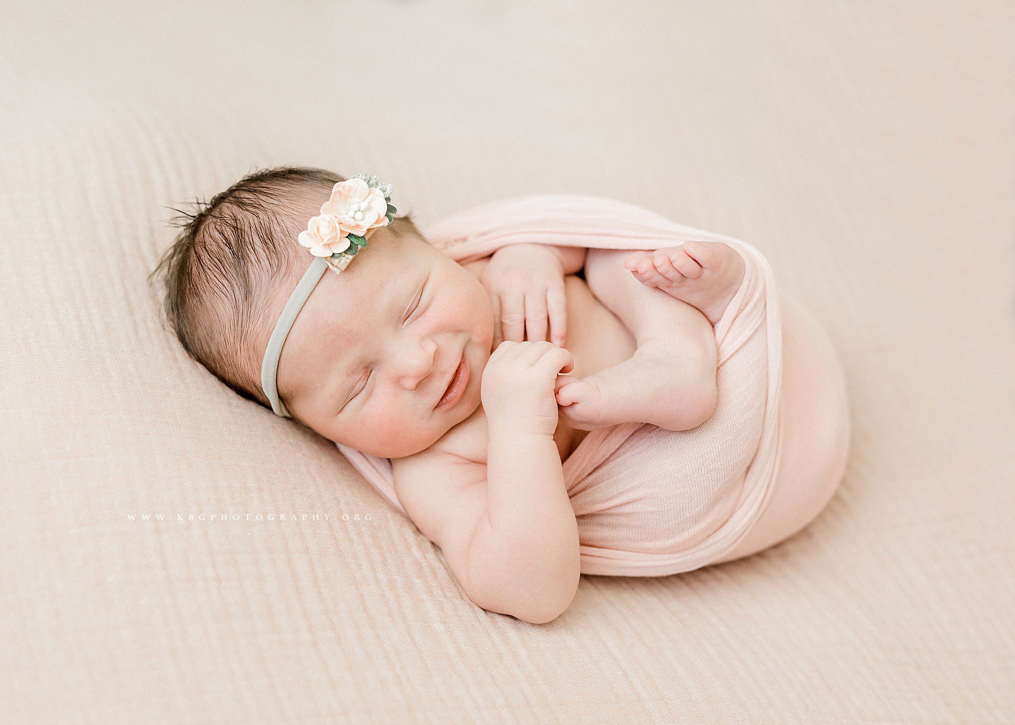 marietta newborn photographer - newborn baby girl on blanket